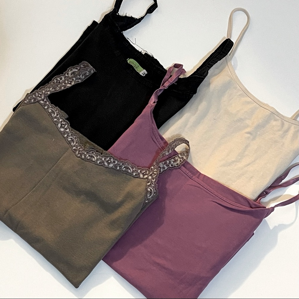 Set of 4 women green black purple tank tops sz S